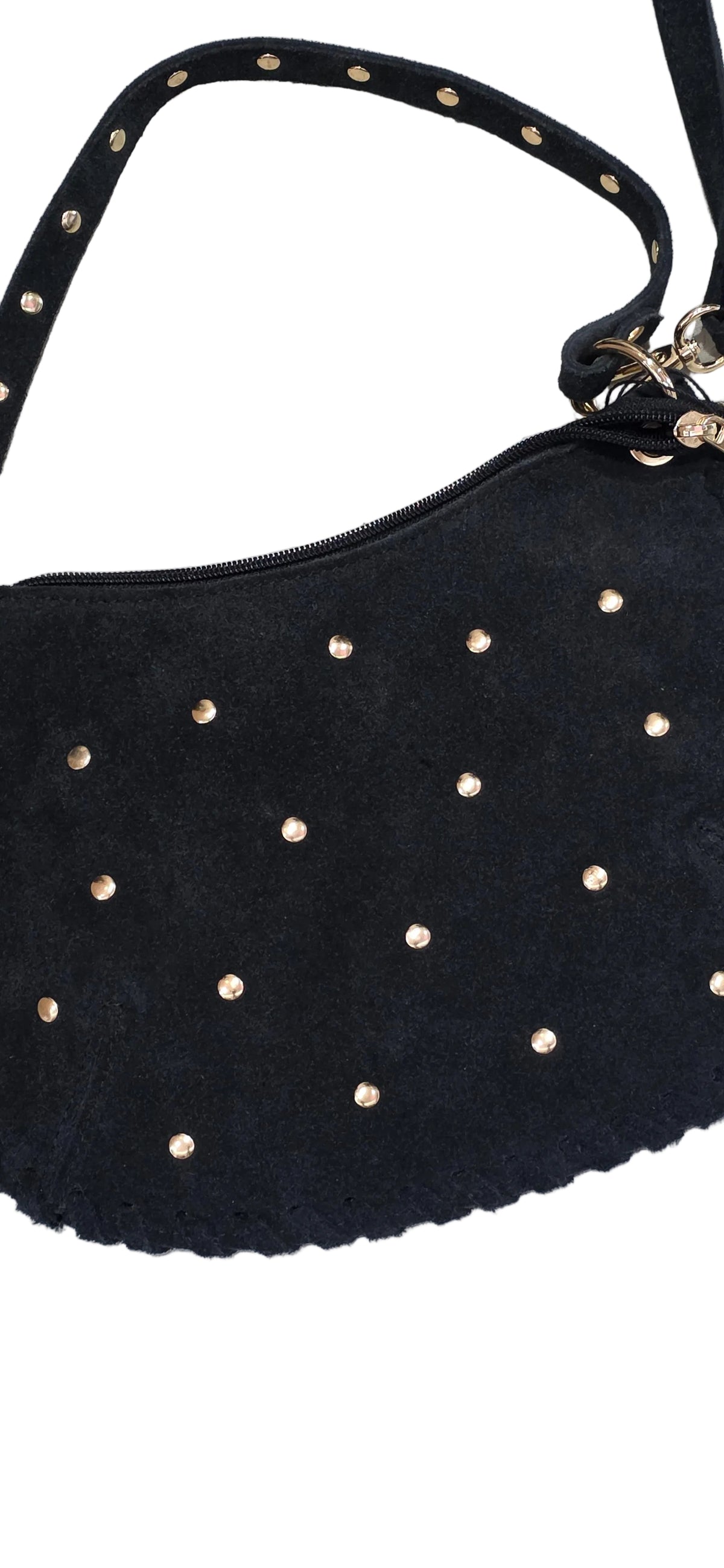 Bolso de piel negro tachas